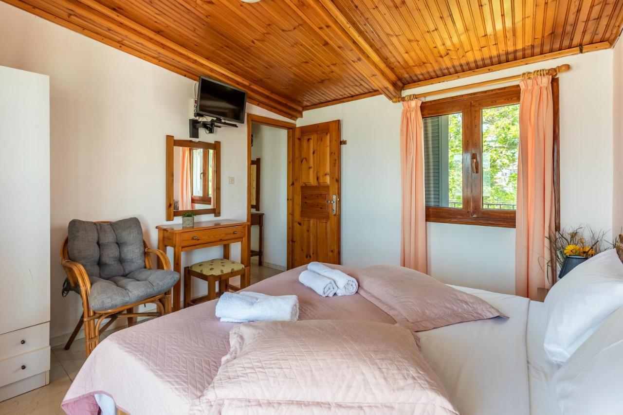 Regina Hotel Skopelos Exteriér fotografie
